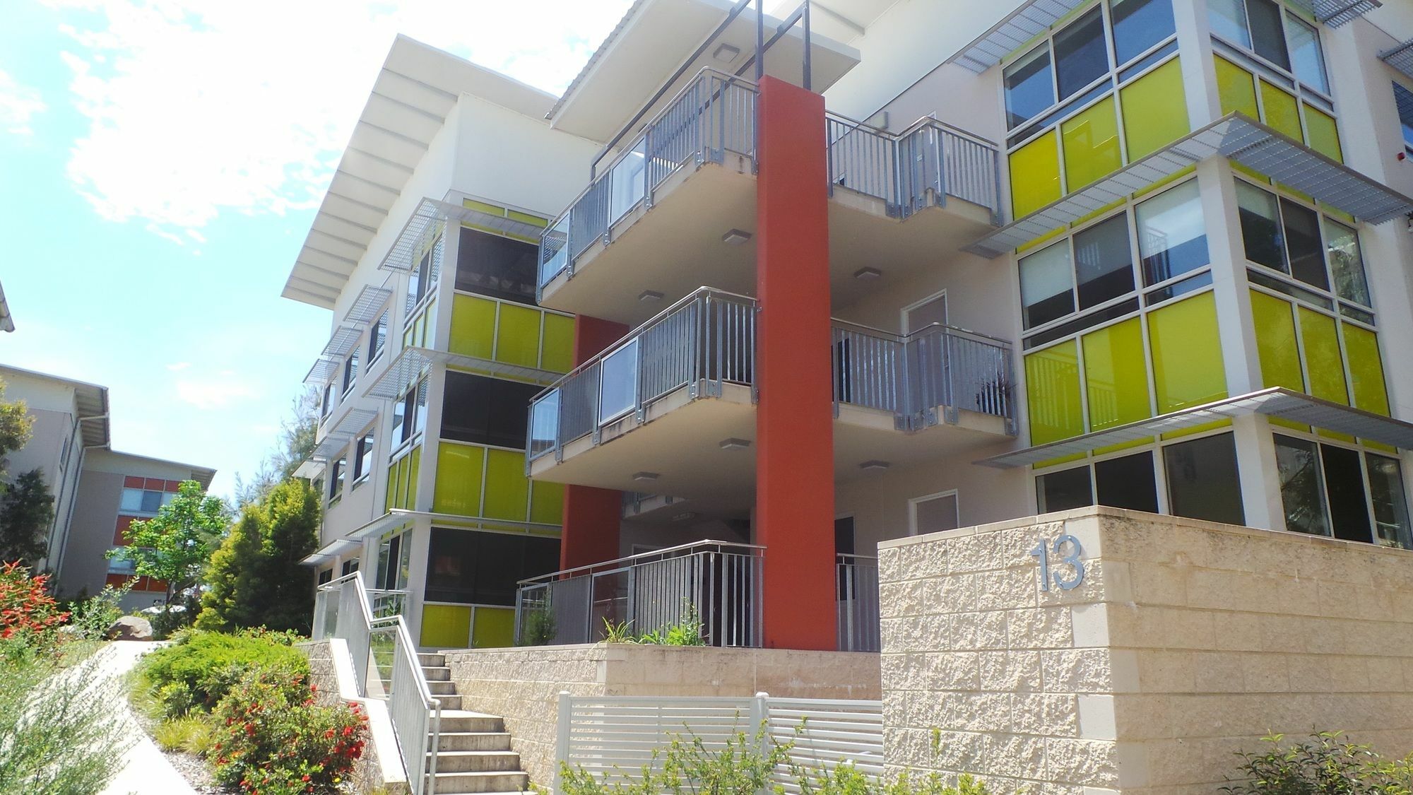 Unilodge @ Uc Short Stays Canberra Exterior photo
